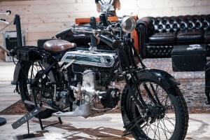 TOP Mountain Motorcycle Museum Hochgurgl/Tyrol: Special Exhibition 100 years Brough Superior